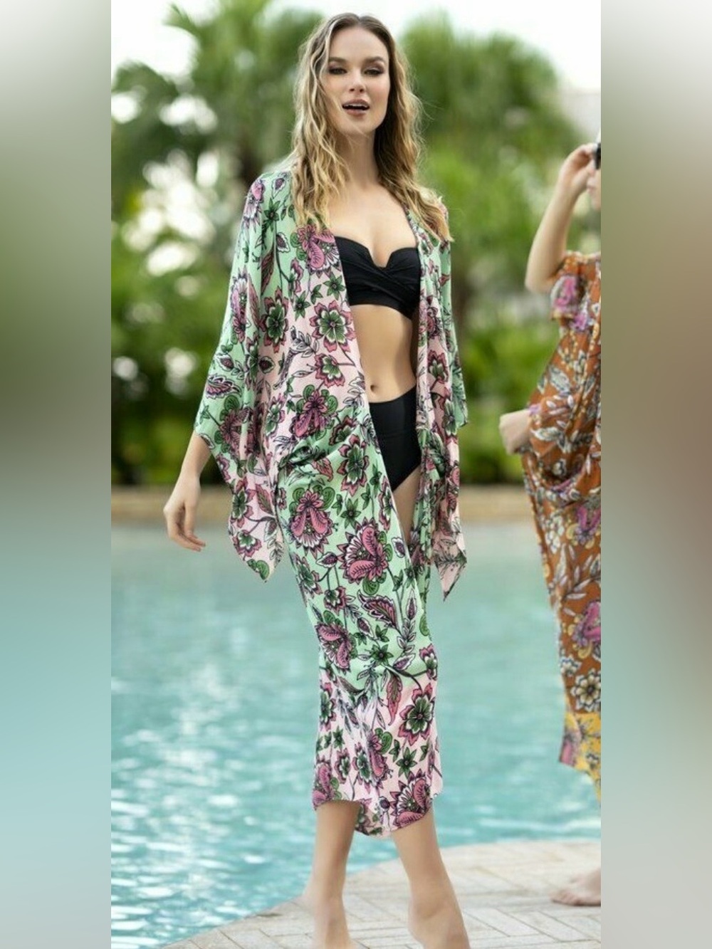 Shiraleah Chicago BARBAROSSA KIMONO Cover Up Floral Mint Pink size Small